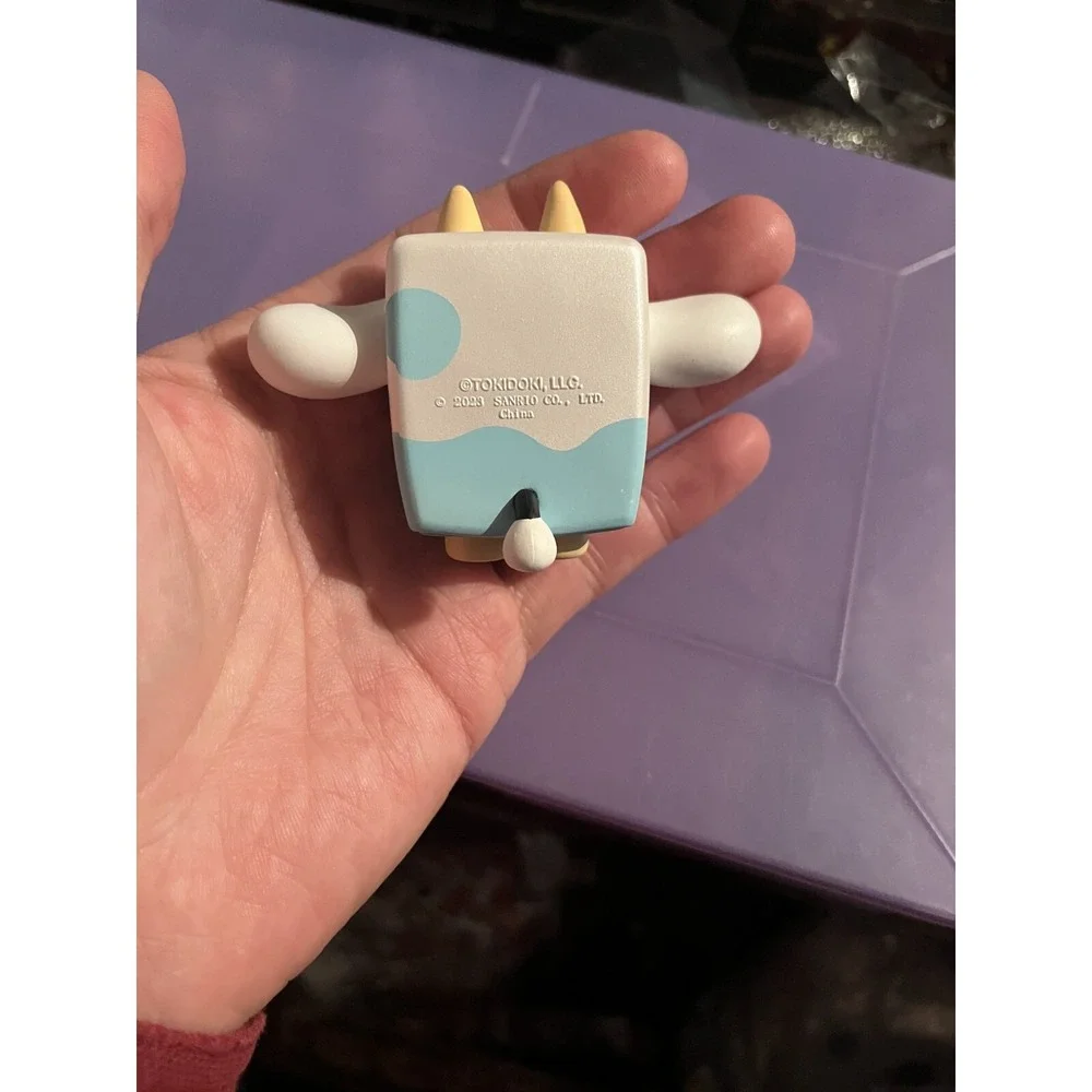 Tokidoki Hello Kittyh and Friends Cinnamoroll Chaser Vinyl Figure